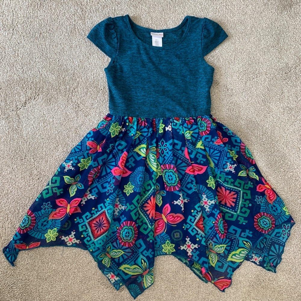 Girls dress